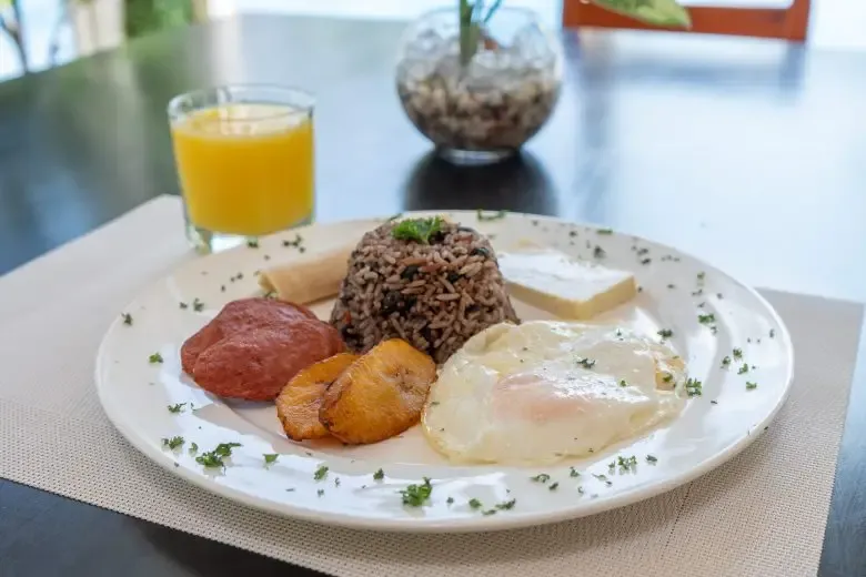 Seis Playas Hotel - Imagen 2